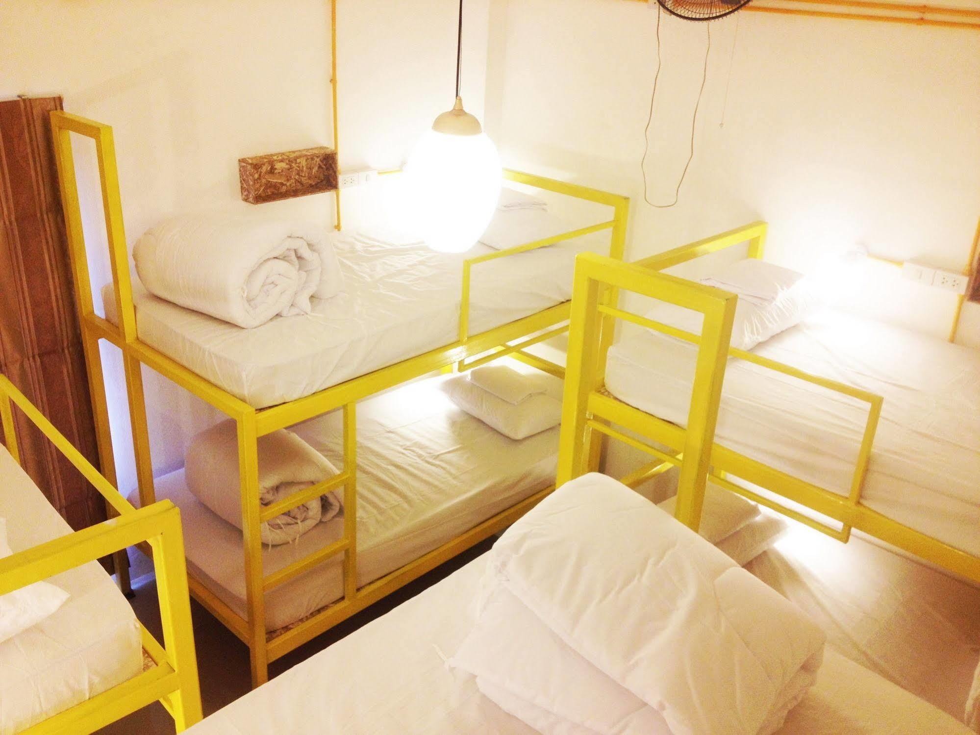 Safe And Sound Hostel Chiang Mai Eksteriør billede
